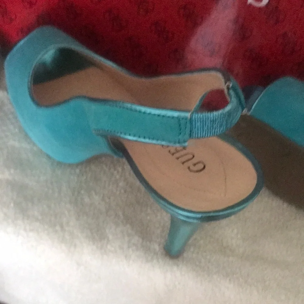 GUESS Turquoise Peep-Toe Slingback Platform Heels